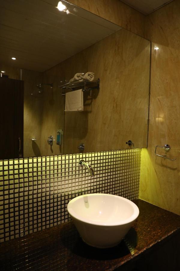 Staycation Holiday Navi Mumbai Eksteriør billede