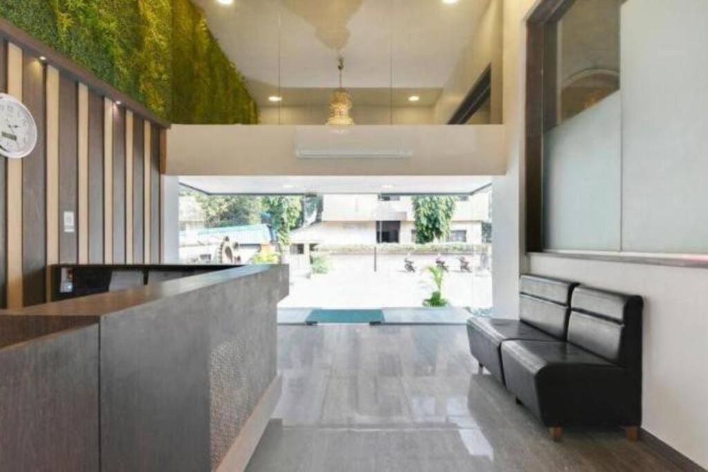 Staycation Holiday Navi Mumbai Eksteriør billede