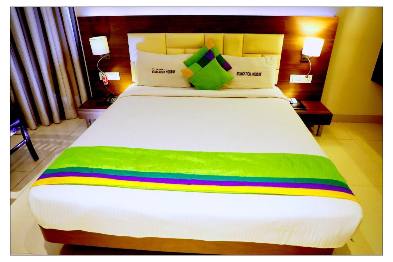 Staycation Holiday Navi Mumbai Eksteriør billede